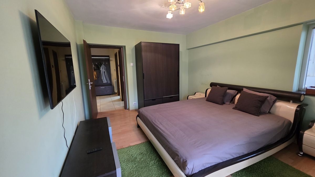 Închiriez apartament 2 camere, Unirii, mobilat, loc de  parcare - Poză 3