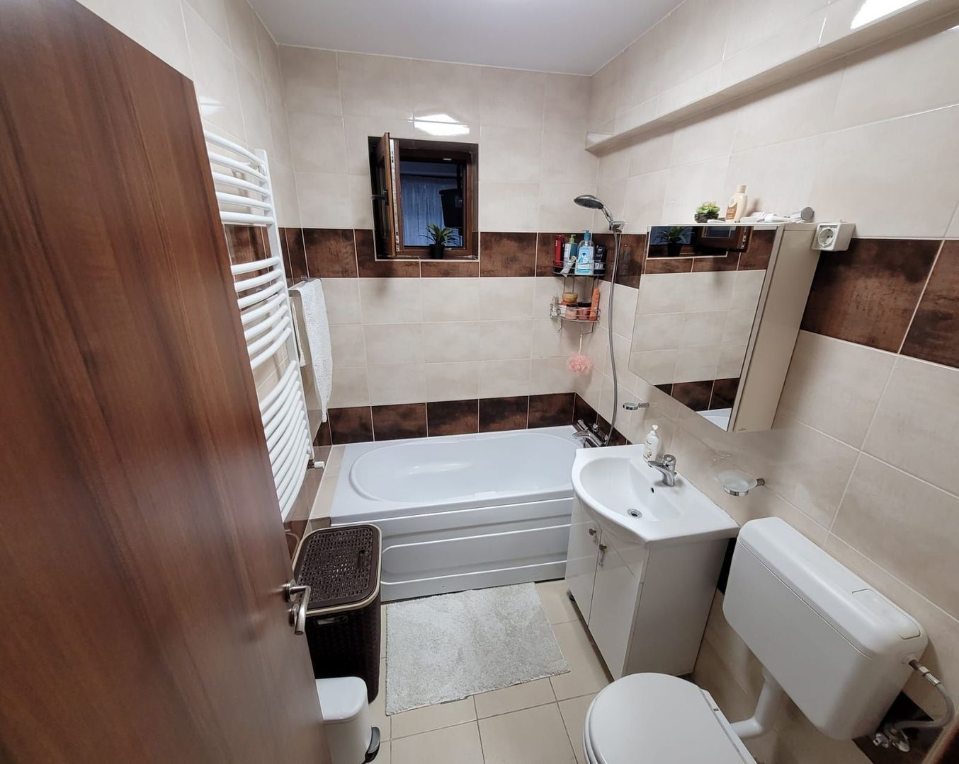Apartament 2 camere Penes Curcanul,  parcare subterana, centrala - Poză 7