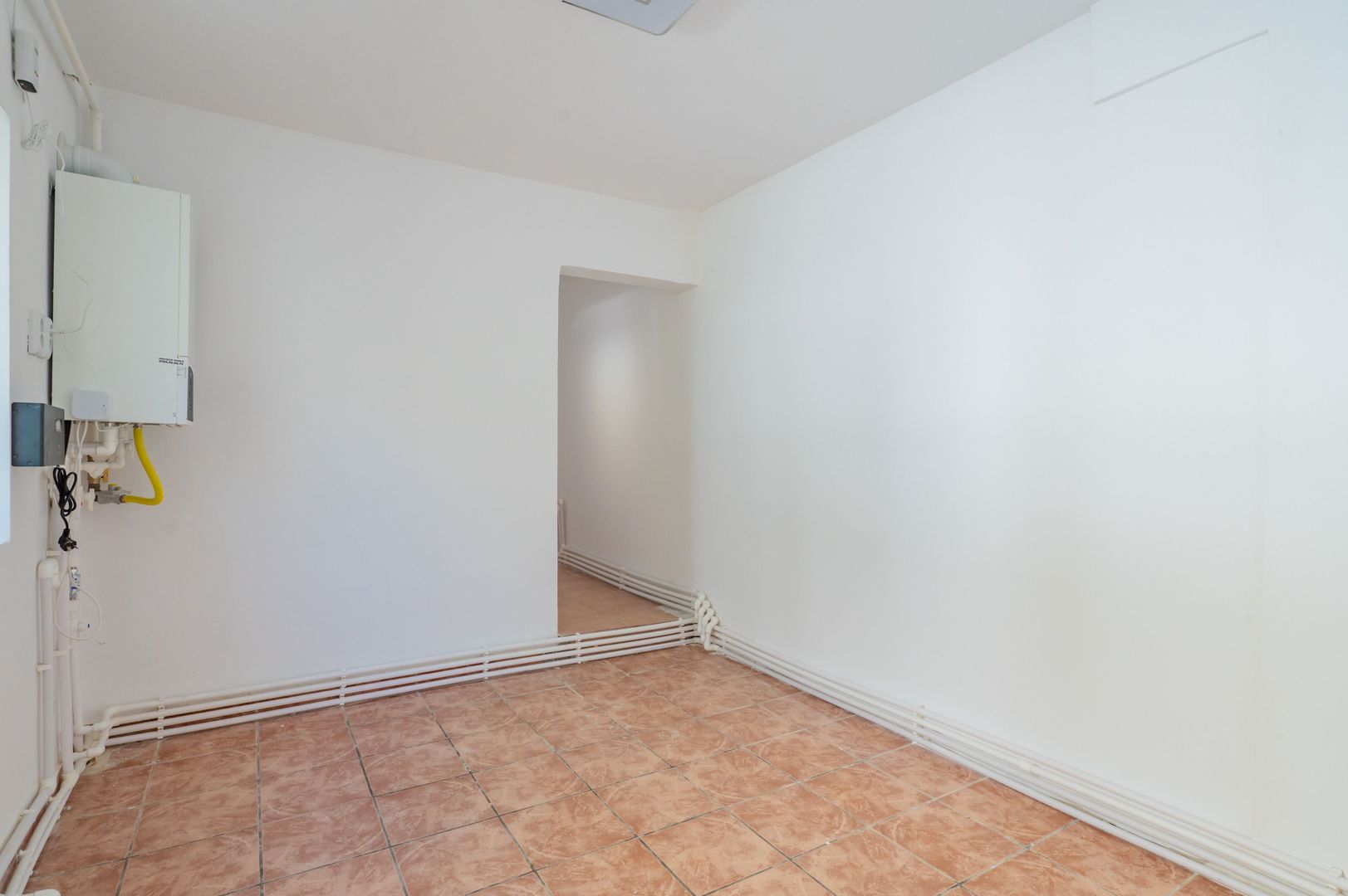 Raritate | Casa Căsătoriilor | Apartament în vilă, curte, 2 garaje! - Poză 18