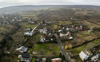 Casa Batraneasca Utilitati la poarta, asfalt nou, 15 min de Iasi - Poză 7