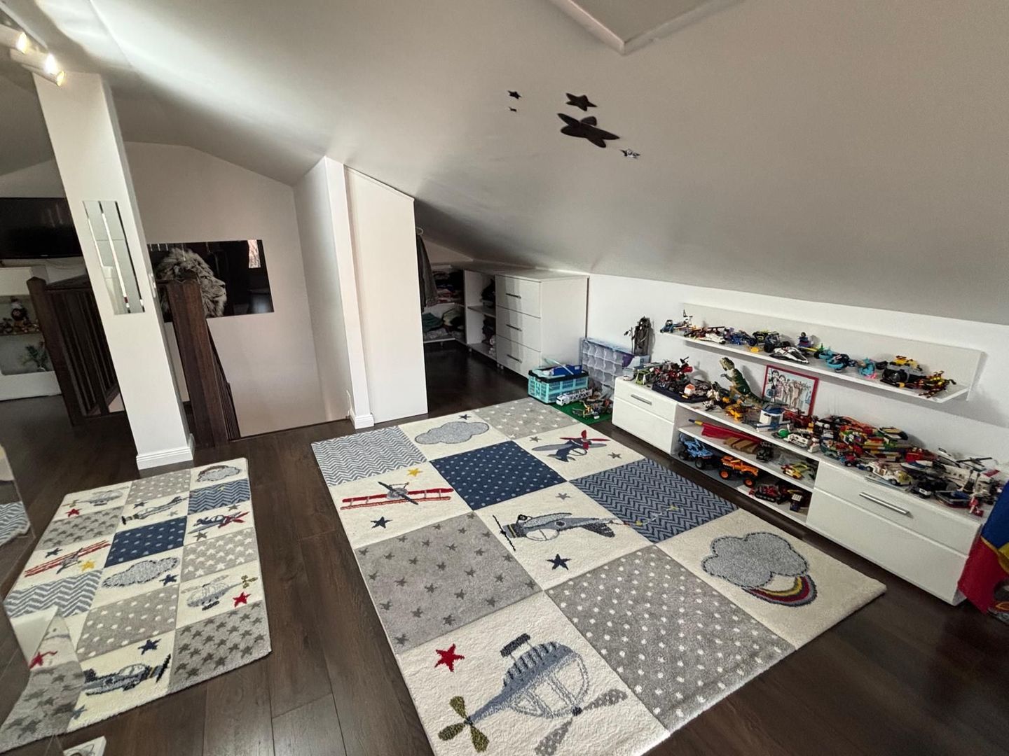 Vilă deosebită în Șcheia I 240 mp utili I teren 1000 mp I 295.000 € - Poză 11