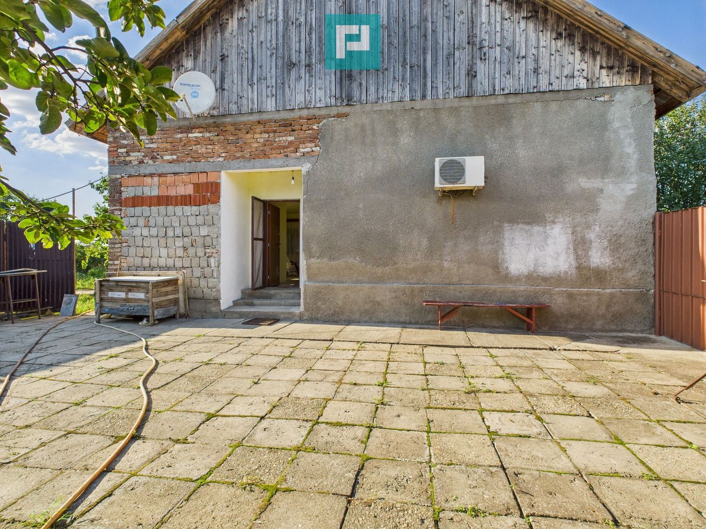 Casă cu 4 camere în Sânpetru German, Secusigiu - Poză 14