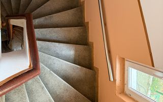 De vanzare apartament de 94MP cu curte de 90 MP - Poză 18