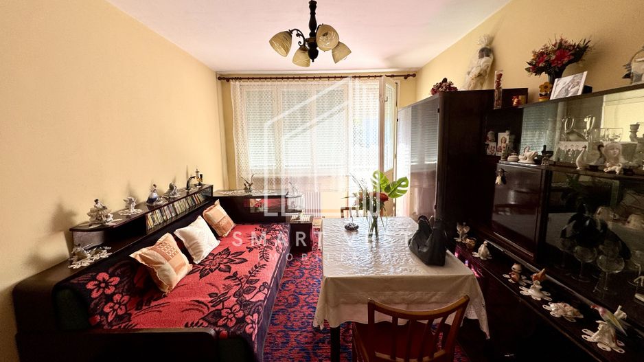 Apartament luminos, bine întreținut cu 3 camere, Carpați 1 - Poză 1