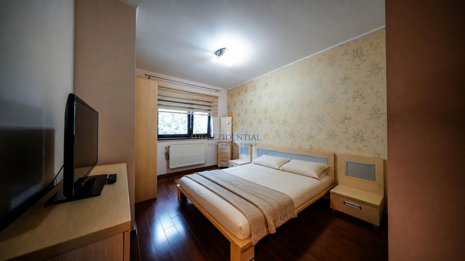 Apartament 3 camere, complet mobilat, decomandat, etaj intermediar - Poză 15