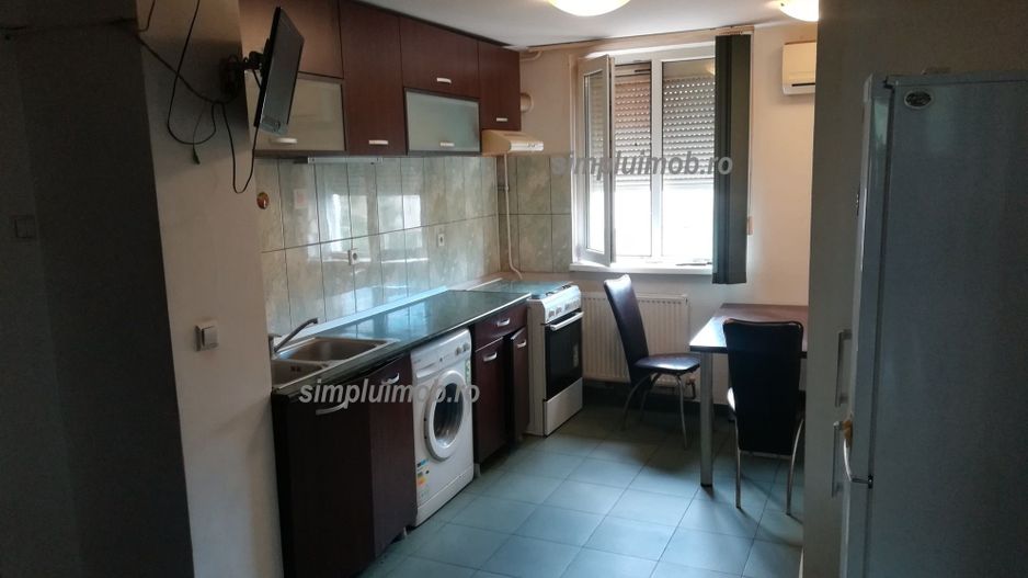 Metrou 1 Decembrie Renovat - Poză 3