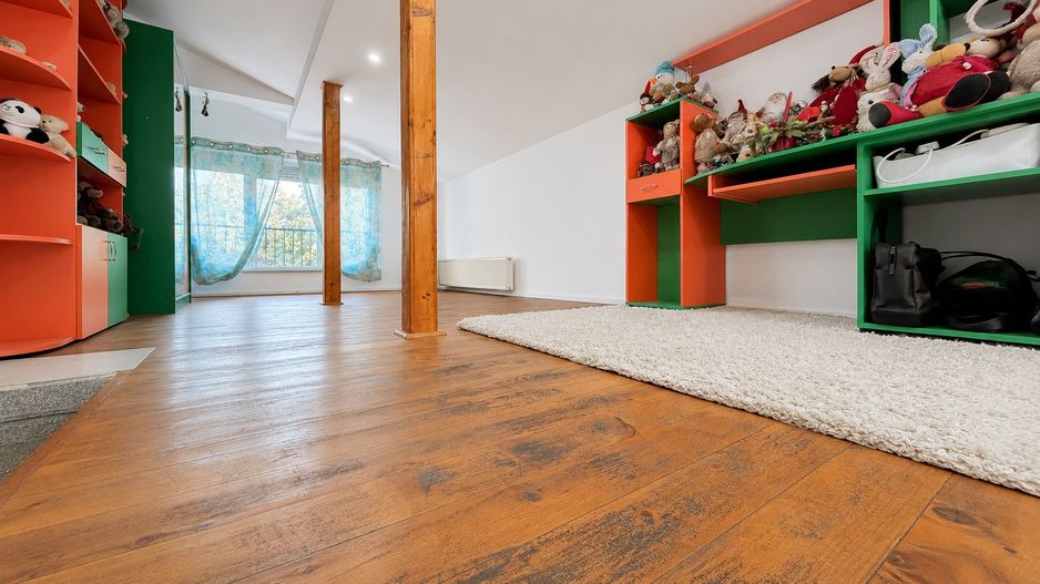 Vila zona Stefan cel Mare - 380 mp teren - 452 mp utili, Rezidential / Office - Poză 30