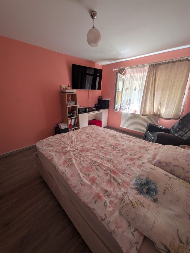 Apartament cu 2 camere decomandat de vânzare – Zona Stejarului - Poză 10