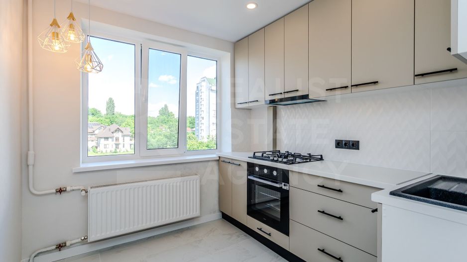 Vânzare, apartament, 2 camere, str. Iazului, Râșcani - Poză 1