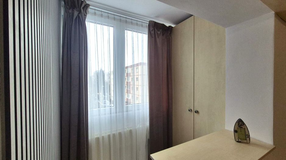 Exclusivitate - Zona Spitalul Judetean, apartament renovat complet - Poză 3