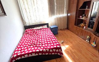 25.000 € negociabil , Garsonieră luminoasă de vânzare | Micro 40 Galaț - Poză 1