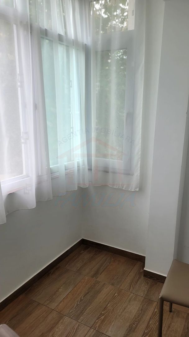 De închiriat apartament 2 camere  | Micro 16 | 🏢 - Poză 9