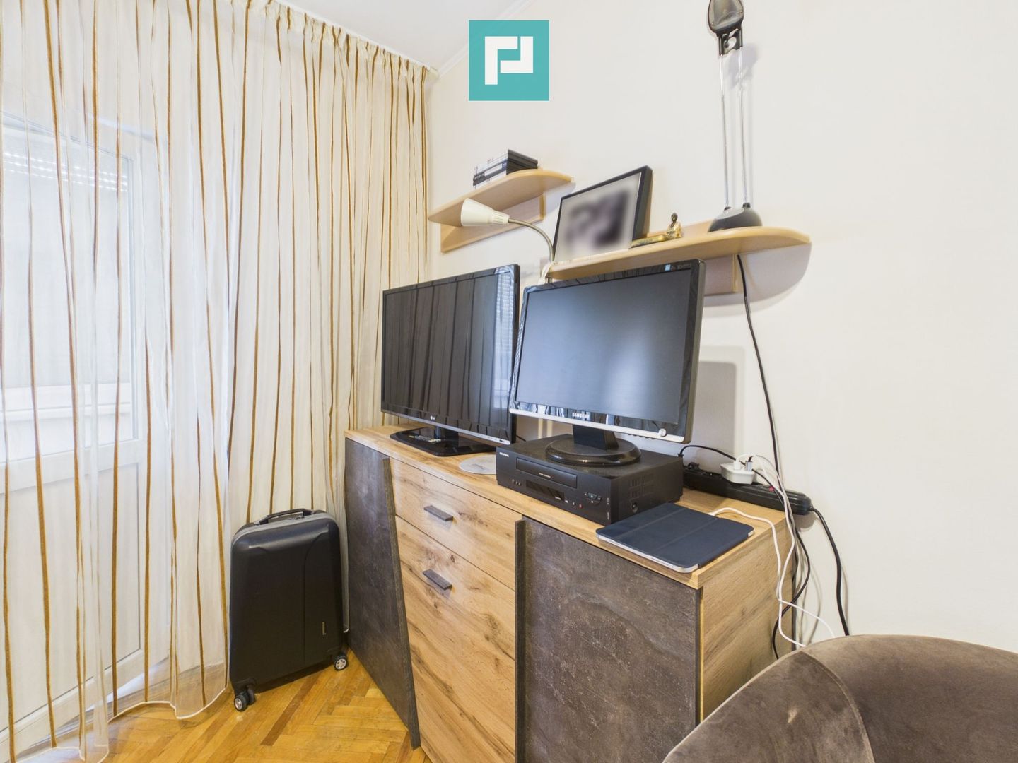 Decebal – PB 3 camere renovat modern - Poză 14