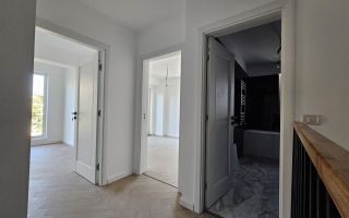 Apartament exclusivist dispus P+1E + curte 70mp - Poză 7