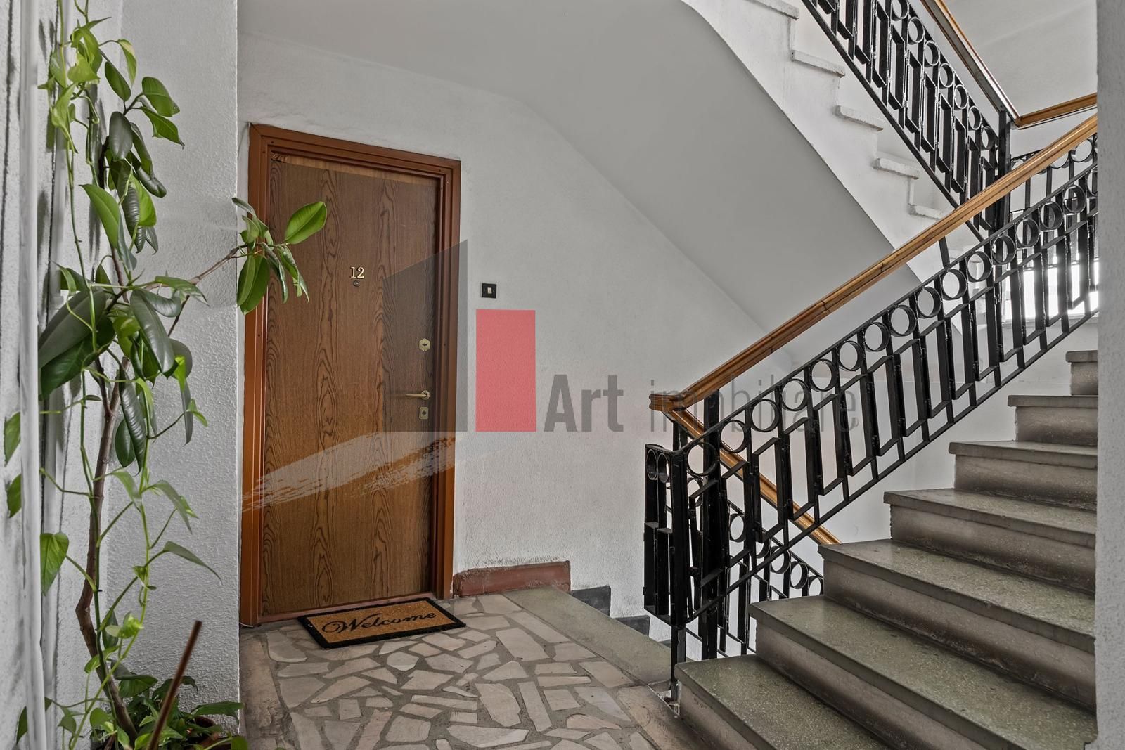 APARTAMENT  DE  4 CAMERE UNIRII - Poză 12