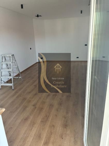 Vând apartament deosebit, zonă ultracentrală, renovat deosebit - Poză 10