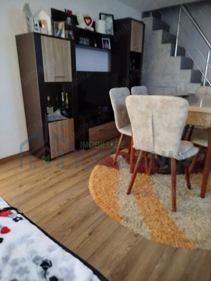 Casă cu mansardă in Mogoșești ( Poligon), jud. Iași - Poză 4