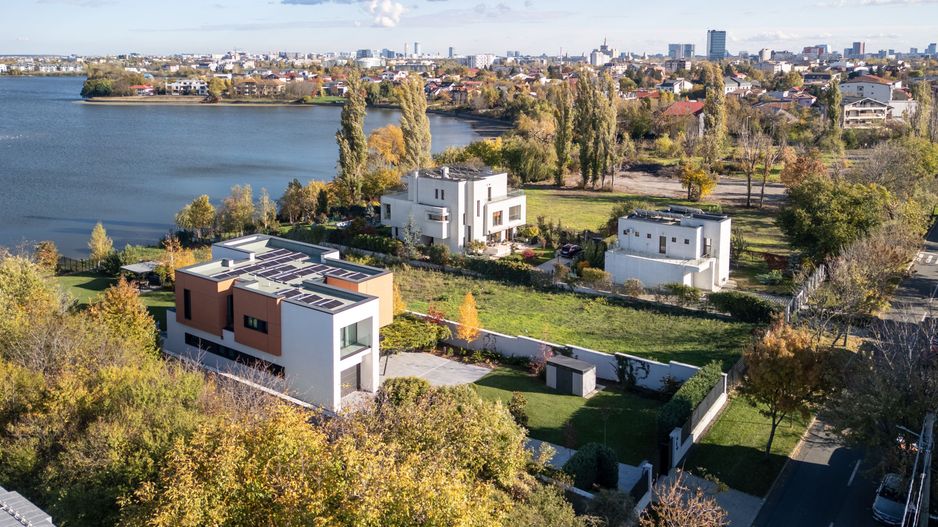 Smart-Home nZEB spectaculoasa Bucuresti Sector 1 cu deschidere lac -teren 2000mp - Poză 7