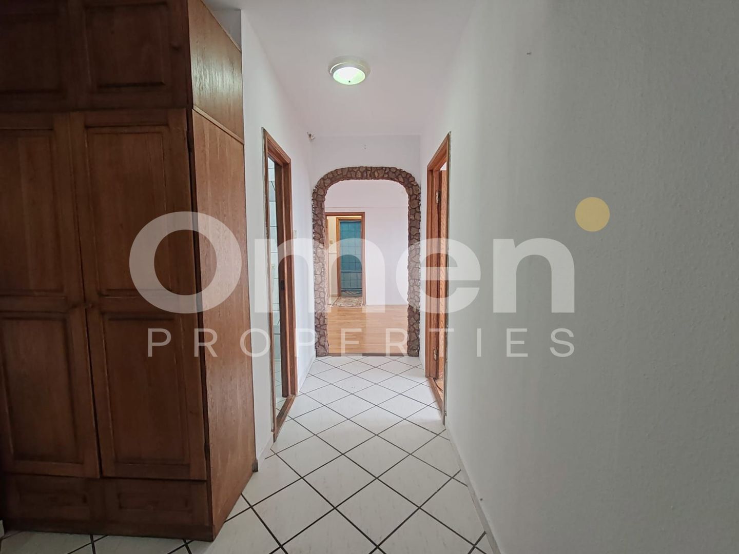 Apartament cu 3 camere de vânzare | Zonă Centrală - Poză 2