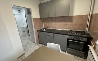 Închiriez garsonieră modernă, Mall Vitan, spațioasă, decomandată - Poză 4