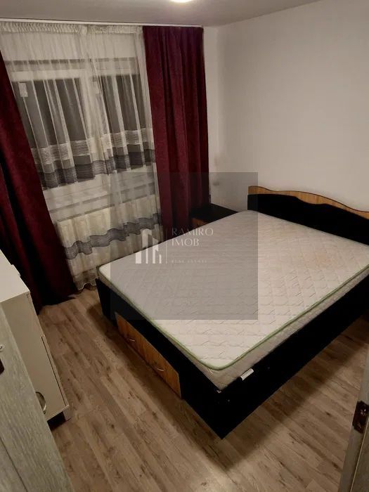 Apartament 2 camere Piata Resita Sector 4 - Poză 3