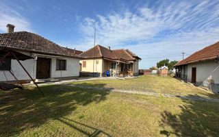 Casa de vanzare Viile Apei - Poză 1