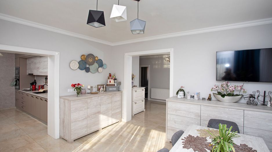 Vilă P+M, Clujului, 190 mp, teren 520 mp, singur în curte. 230 000 E - Poză 16