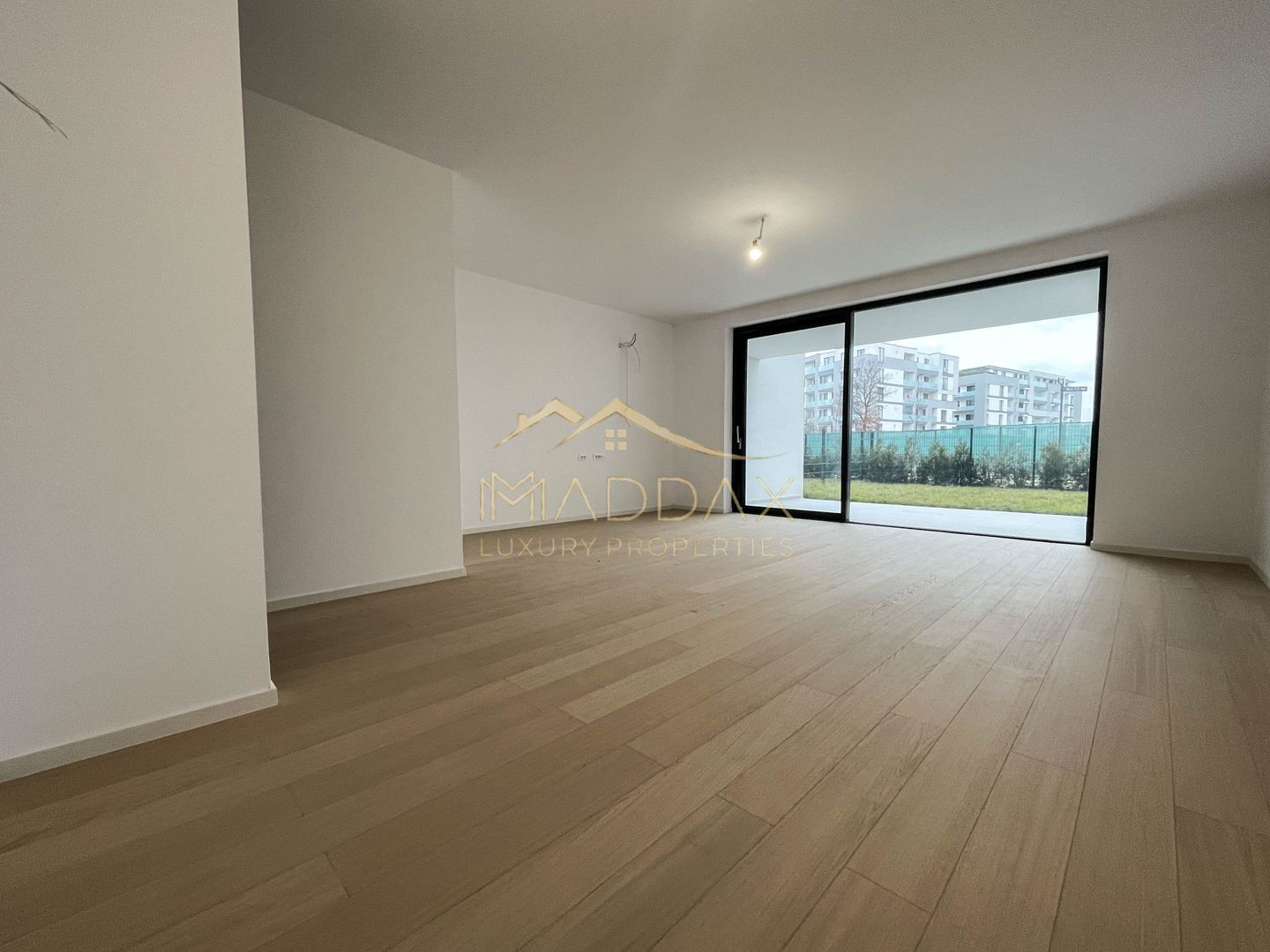 3 rooms apartment***148sqm***//65sqm garden // Baneasa - Poză 2