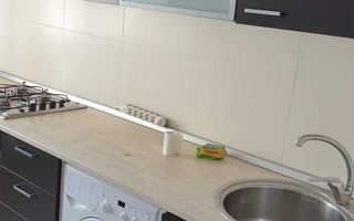 Apartament spațios 4 camere – Polonă colț cu Ștefan cel Mare - Poză 4