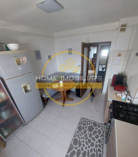 Ap. 3 cam. 77mp/ 2 bai , Decomandat / Pacurari. - Poză 3