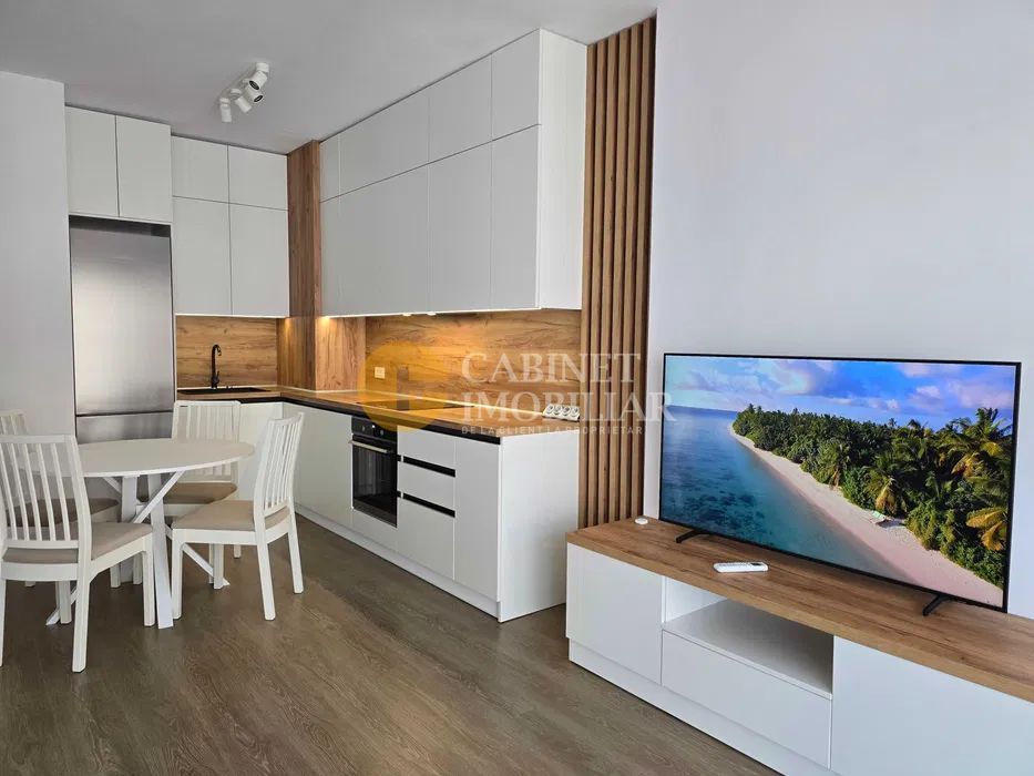 Chirie - 3 camere - Complex nou - Poză 1