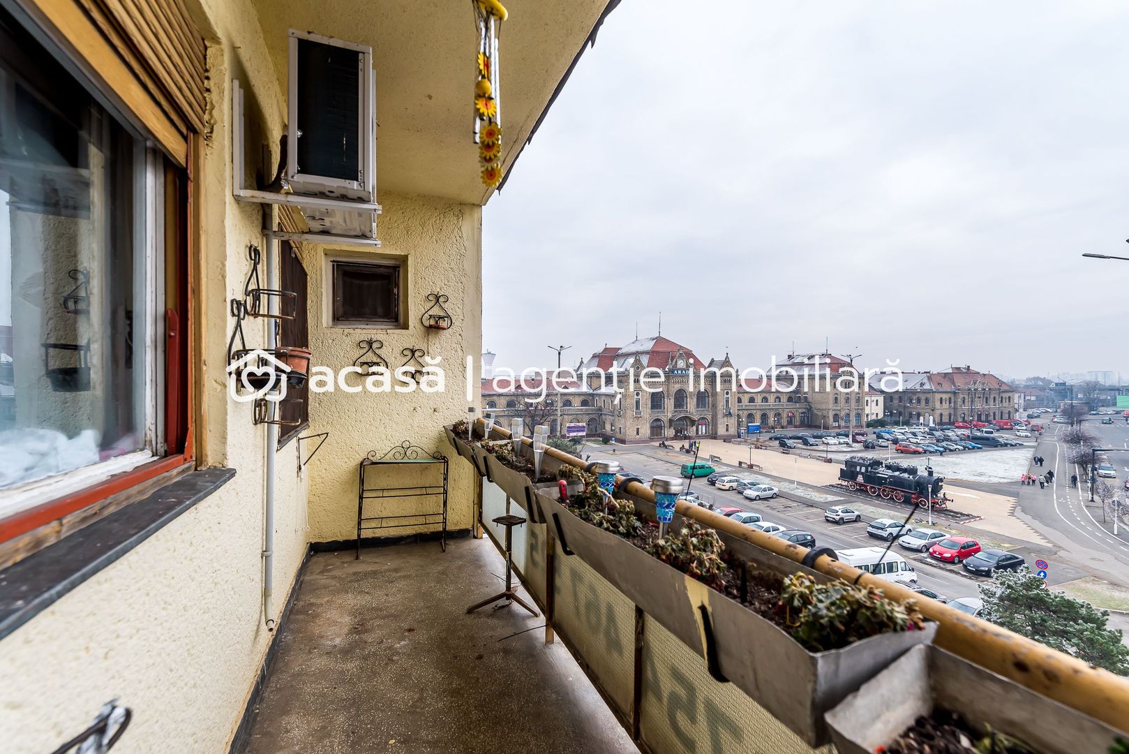 Apartament cu 4 camere decomandat cu vedere panoramica - Poză 1