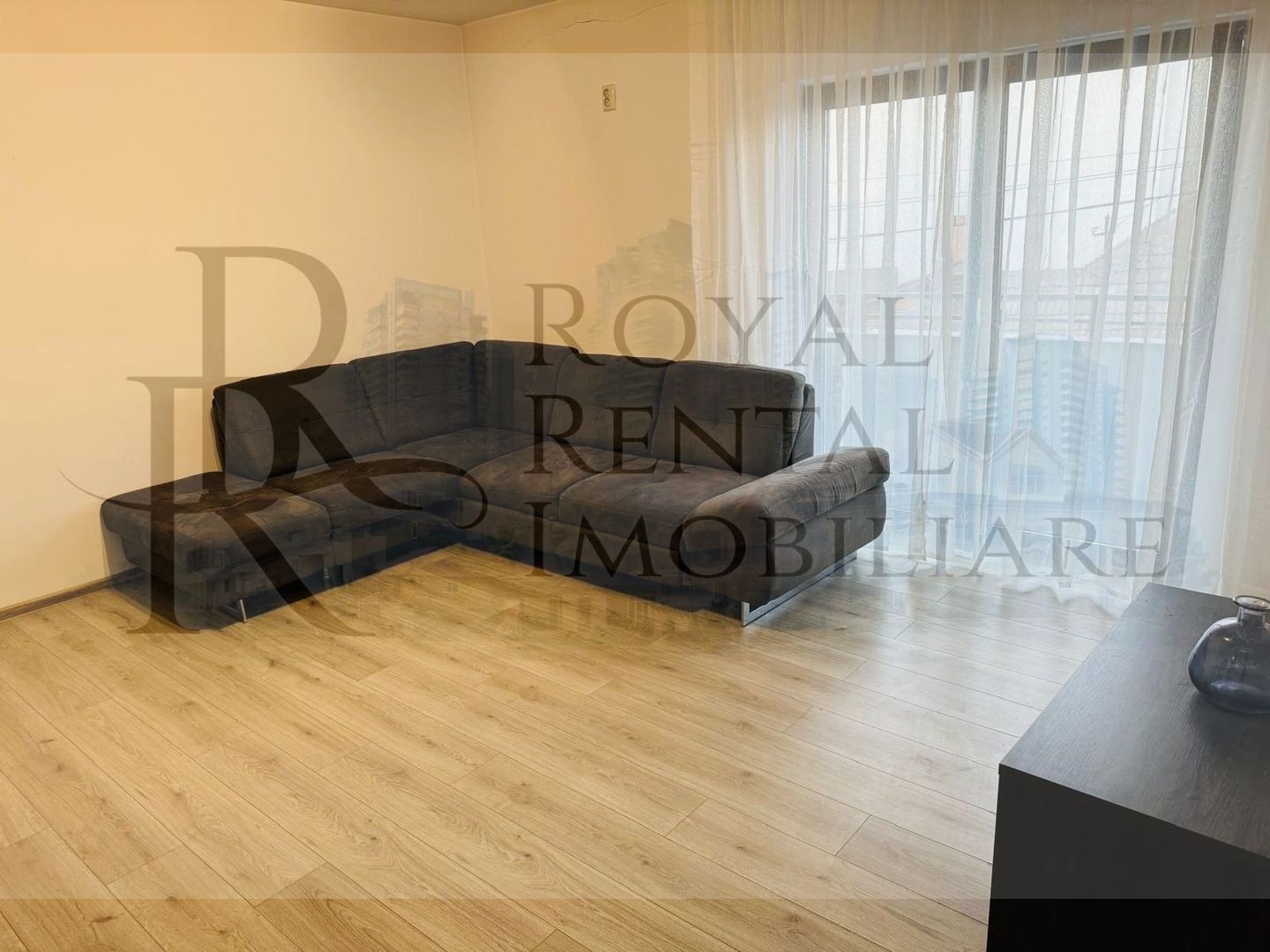 2 Camere Spațios, 60 mp, Modern, Garaj Propriu, Lift, Etaj 1 - Poză 3