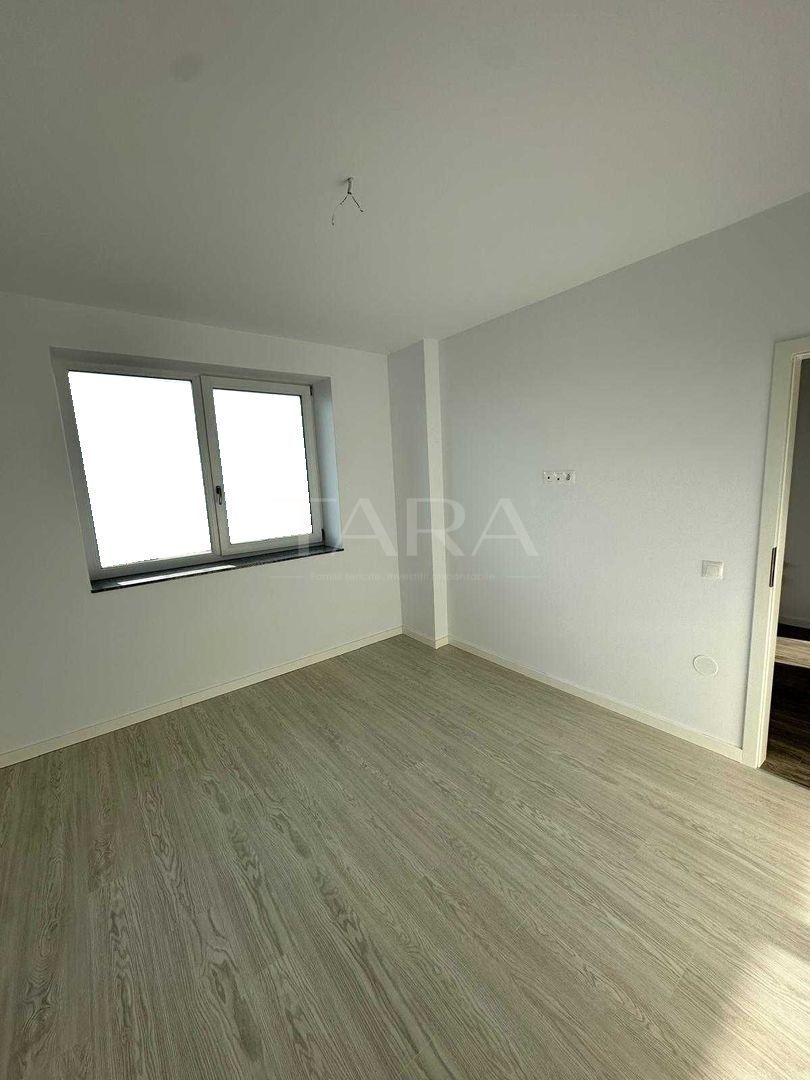 Apartament modern 3 camere, zona Chinteni - Poză 4