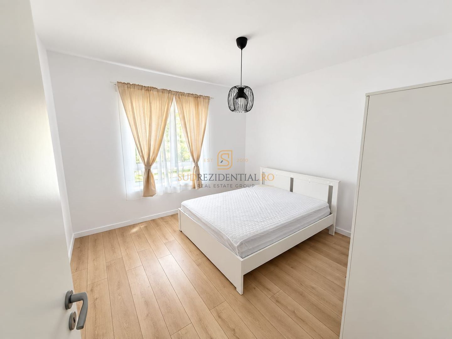 Apartament 2 camere, Vienna Parkside, mobilat+utilat, loc de parcare - Poză 4