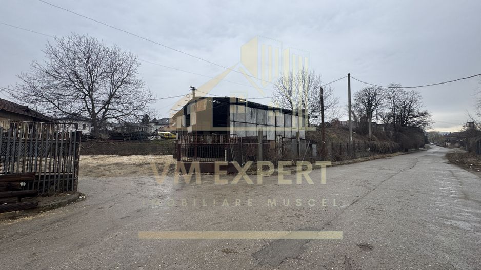 TEREN INTRAVILAN 3364 MP CAMPULUNG ZONA MĂNĂSTIREA NEGRU VODĂ COMISION 0 - Poză 2