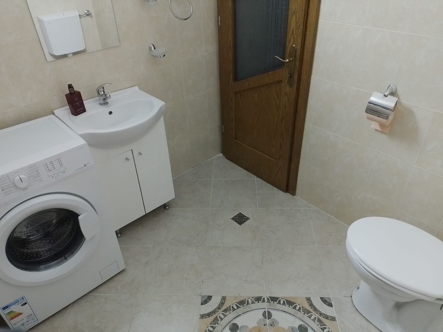 CASA CU CENTRALA ELECTRICA | Radauti - Poză 8