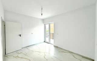 Disponibil imediat. Drum asfaltat. 2 locuri de parcare acoperite. - Poză 6