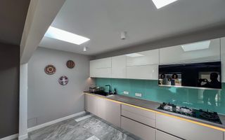 Ready to move  |  Vila premium cu piscina și jacuzzi încălzite - Poză 26