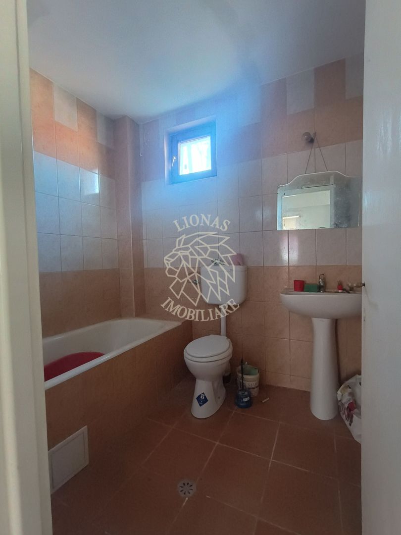 Casa P+M 3 camere 110 mp-teren 1400 mp-Zona Valea Jelnei - Poză 4