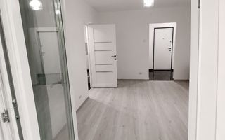 3 camere, Tatarasi -Flux, etaj 2/4, fara risc, renovat, liber! - Poză 1