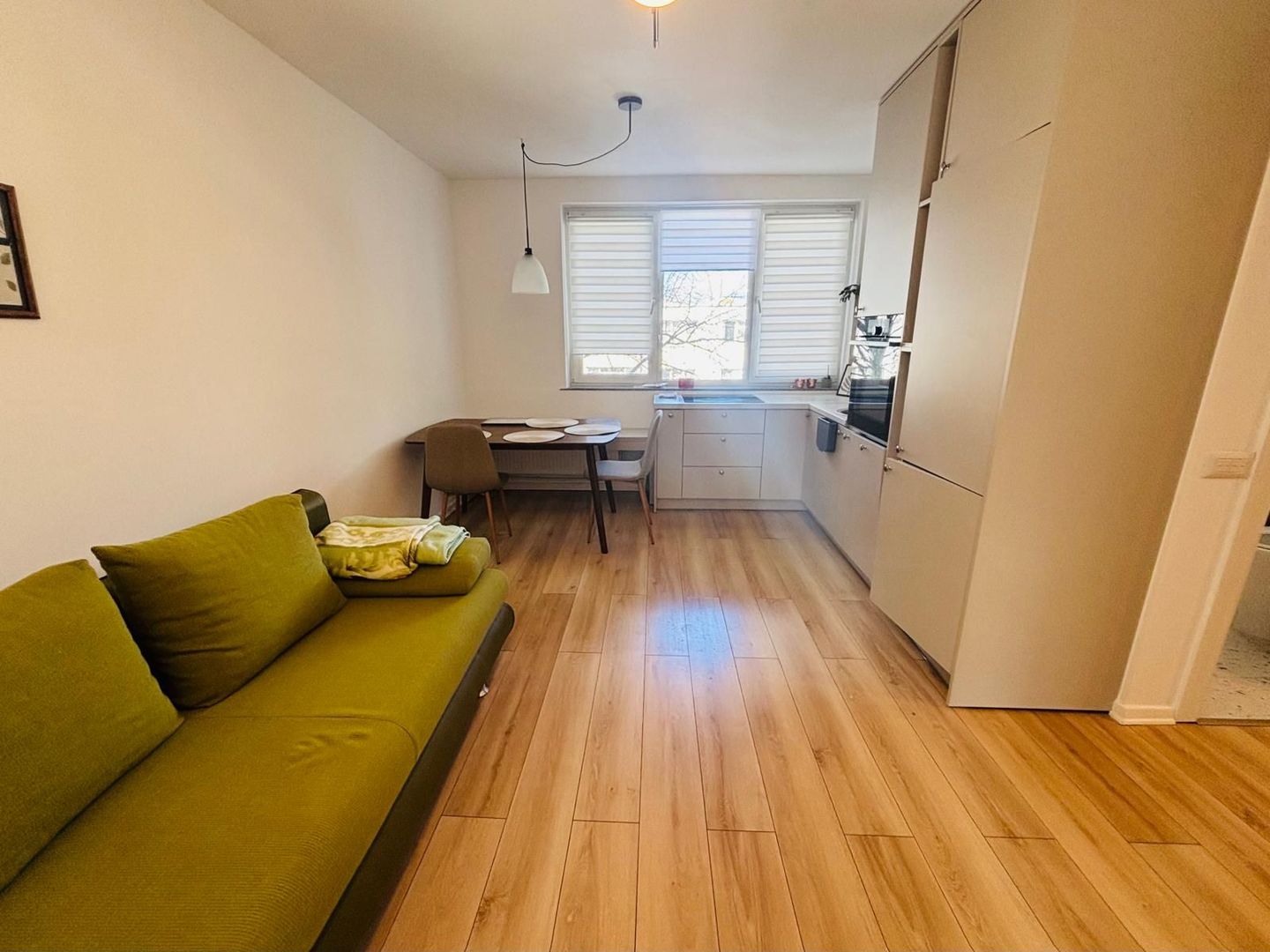 Apartament 3 camere I Ultracentral I 50 mp I 400 € I Suceava - Poză 4