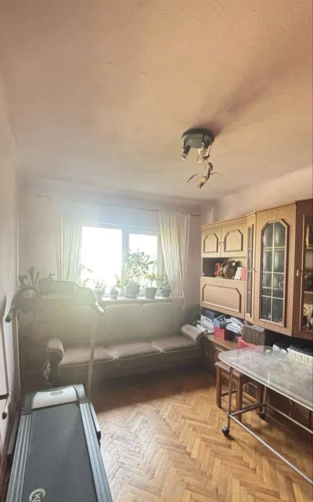 Apartament 4 camere decomandat 1 Mai Sara - Poză 4