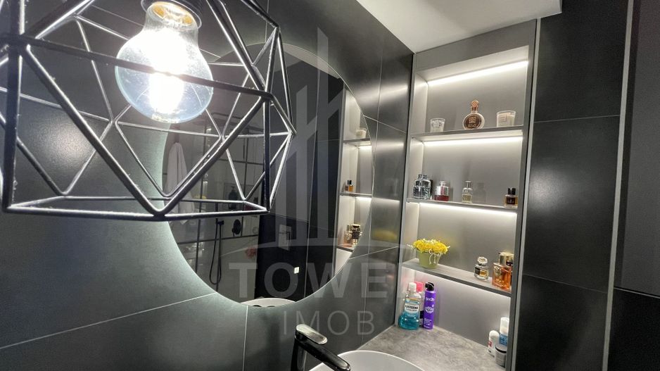 Apartament cu 3 camere de vânzare - Poză 13