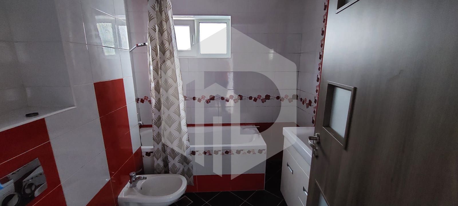 Apartament 3 camere de inchiriat in Selimbar-Recent renovat - Poză 4