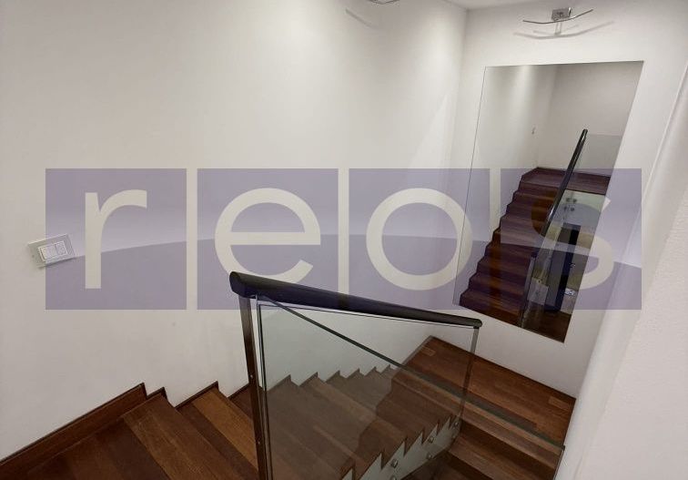 VANZARE 3 CAMERE - SEMIDECOMANDAT - CURTE - 2 LOC DE PARCARE - Poză 3