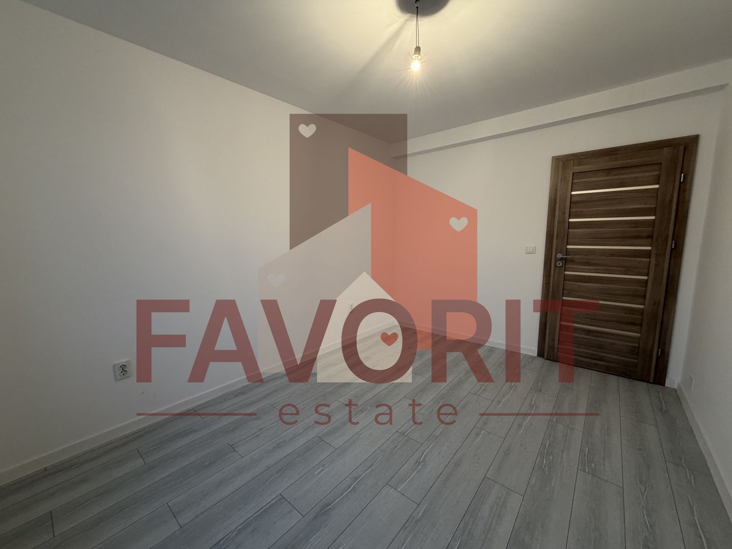 Decomandat. Bucatarie separata. Loc de parcare inclus - Poză 7