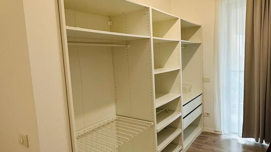 Vila Individuală Elegantă cu 6 camere, Curte Proprie–Padurea Baneasa - Poză 8