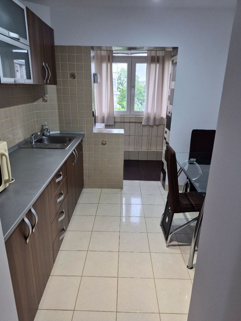 Apartament 2 camere zona 1 Mai - Poză 1