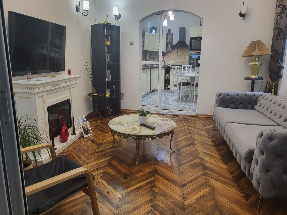 Bulevardul Ferdinand || Vila Lux 7 Camere  || Curte Terasa || 5 locuri parcare - Poză 6